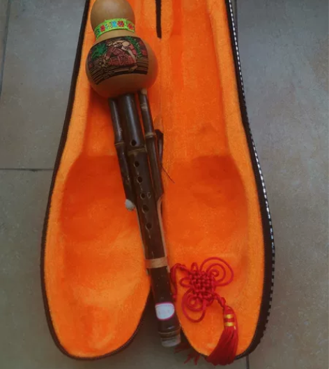 闲置葫芦丝低价转，功能完好！不邮寄！ 感兴...