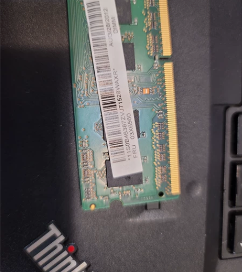 2GB内存，美光DDR 3代内存，1600...