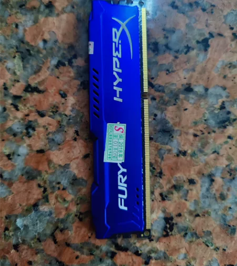 自用内存条 刚更新电脑配置 DDR3 金士...
