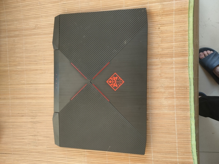 转让一台个人自用惠普暗影精灵笔记本，功能一...