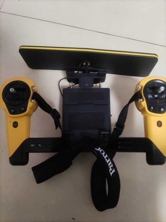 派诺特Parrot大遥控器,上电正常开机,...