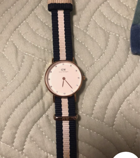 dw手表 感兴趣的话点“我想要”和我私聊吧～