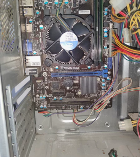 微星b75主板i3 3220cpu8g内存...