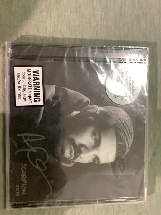 drake scorpion原装专辑 在澳...