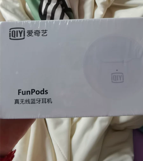 爱奇艺蓝牙耳机 Funpods 白色 全新...