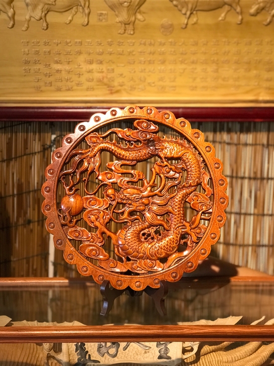 天天特价处理一批东阳木雕挂件实木雕刻 香樟...