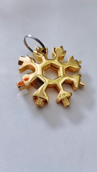 18合一多功能工具卡雪花形多用途扳手工具组...