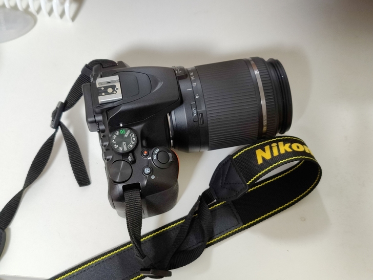 尼康D3500  腾龙18-200mm镜头