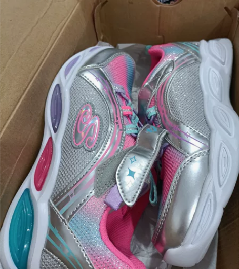 新款Skechers女童彩色闪灯鞋开关魔术...