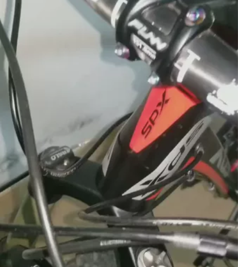 喜德盛xds山霸MT2碳纤维山地车/专业运...