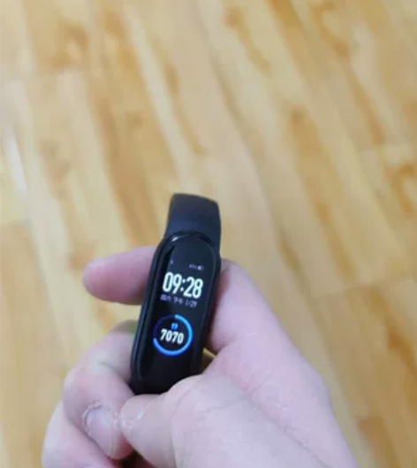 小米手环5标准版，功能请自行百度，所见即所...