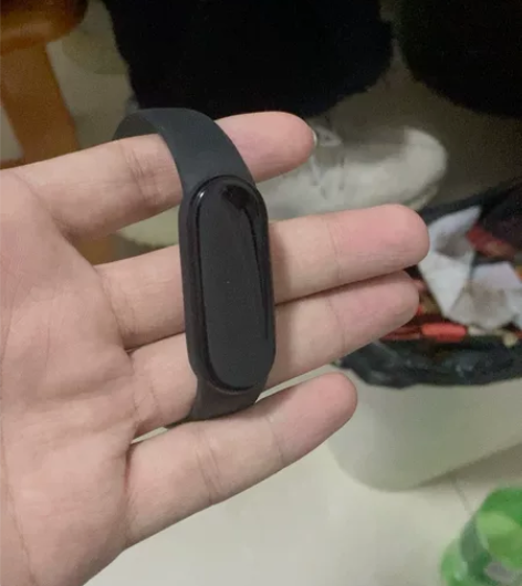 小米手环5 充电线丢了，不想要了 功能无异...