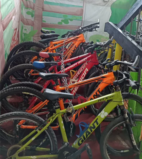 大量二手自行车出售，180一个任选，限重庆...