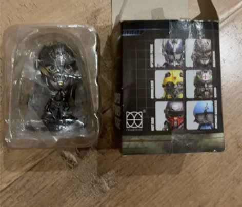 手办玩具变形金刚美国队长威震天变形金刚5电...