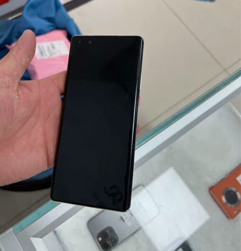 华为mate40pro 8+128，5G版...