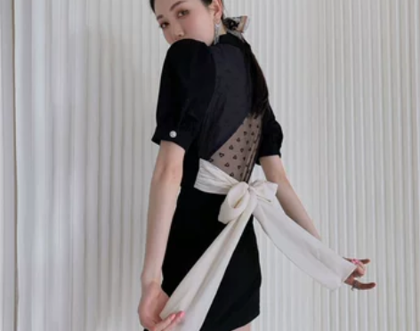 黑色法式别致甜美连衣裙女夏季新款蝴蝶结高级...