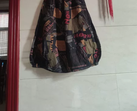 棉麻花苞裙，均码。 感兴趣的话点“我想要”...