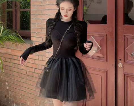 早秋艺术生奶甜裙收腰小个子连衣裙女高级感茶...