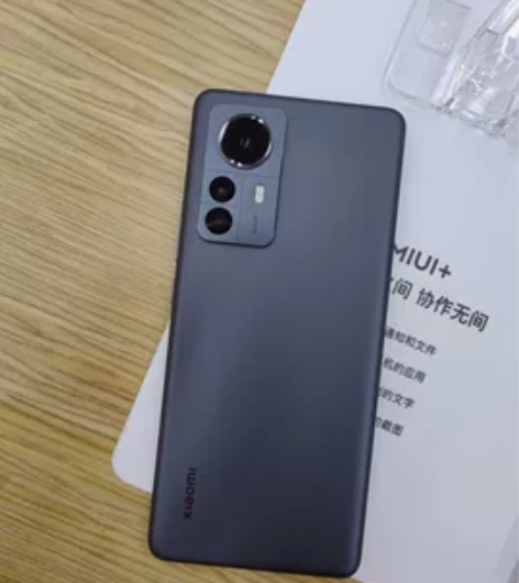 工贸展示机小米12PRO就一台了先到先得，...