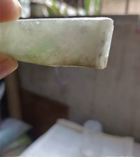 F8052.冰种飘绿和飘乌鸡。 感兴趣的话...