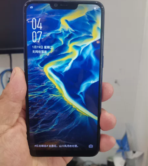OPPOA5手机64g8成新，想换手机，低...