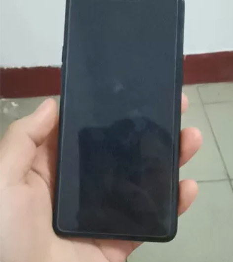 OPPO  R15 给老妈买的，老妈不会用...