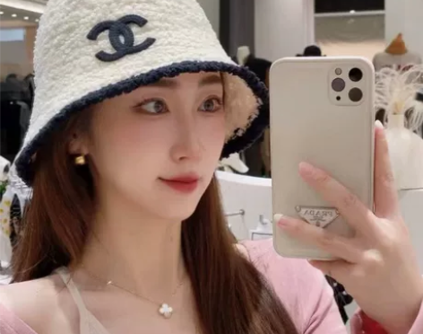 清……小香风中古毛绒圈圈C渔夫帽盆帽百搭桶...