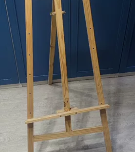 木质画架，九成新，可折叠，1.3-1.4米...