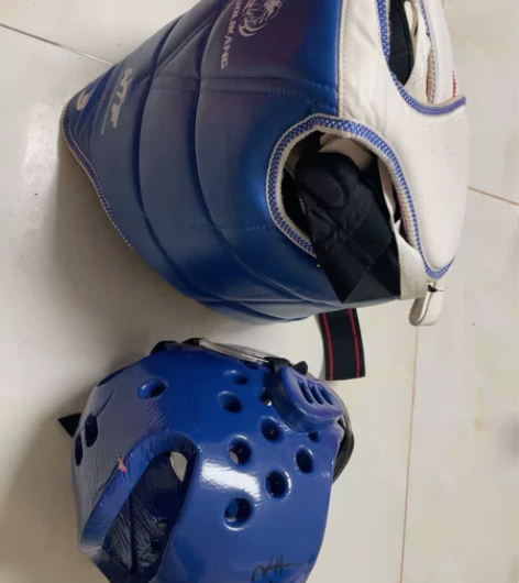 跆拳道护具50元 感兴趣的话点“我想要”和...