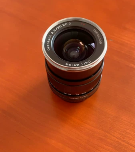 出蔡司 25 2.8 ZF.2 镜头，镜头...