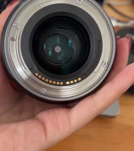 出佳能RF85/F2镜头 ，买来3个月，基...