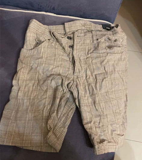jackjones休闲短裤，质量很好，纯棉...