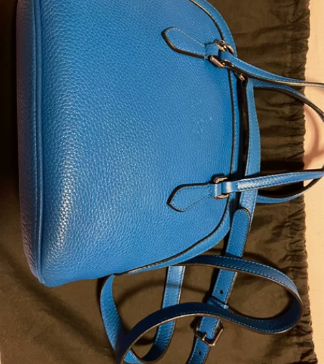 专柜正品GUCCI经典贝壳包，颜色靓丽，小...