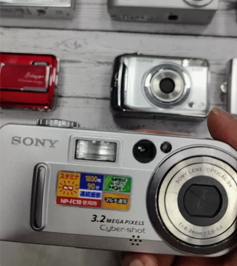 索尼p7 感兴趣的话点“我想要”和我私聊吧...