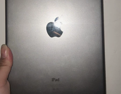 iPad Air (2013) 9.7英寸...