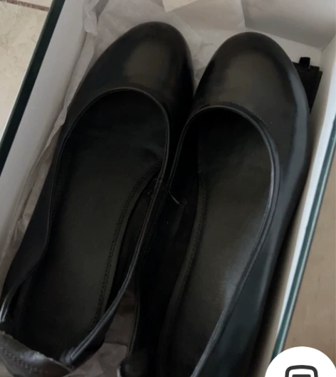 只穿过一次 软底鞋 闲置出 感兴趣的话点“...