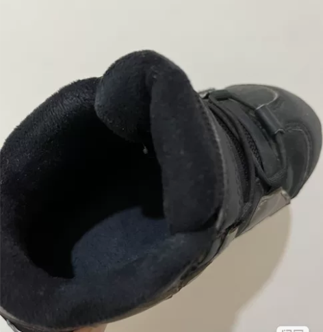 安踏加绒鞋 26码  内长160 感兴趣的...