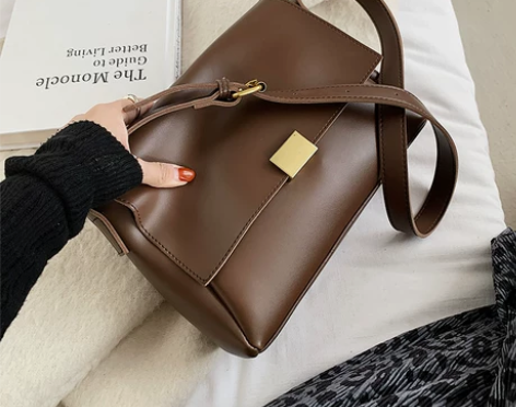 ?优尚 女士包 感兴趣的话点“我想要”和我...