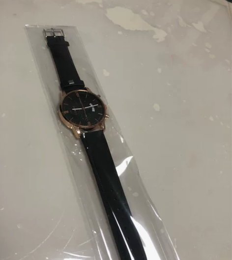 博饼博到的，没带手表习惯，什么牌的我也不懂...