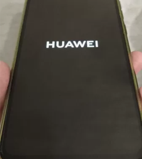 出个手机华为nova5pro，换过内屏，5...