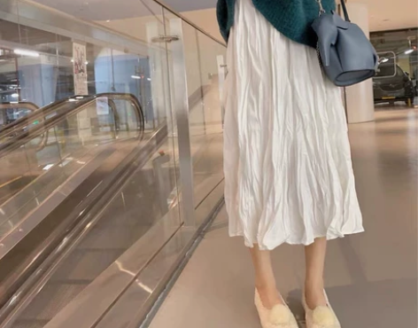 不规则白色褶皱半身裙女春夏法式超仙高腰显瘦...