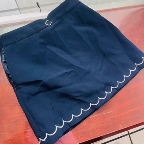 品牌雪纺短裙一步裙 里面有内衬防走光 质量...