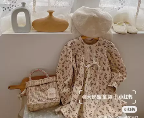 全新 ，100码磨毛棉 裙子  黑面包同厂...