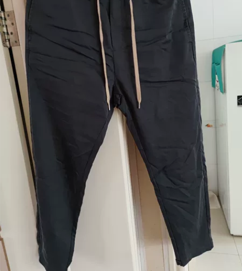 夏季男士休闲裤，裤腿有个性，墨绿色的，17...