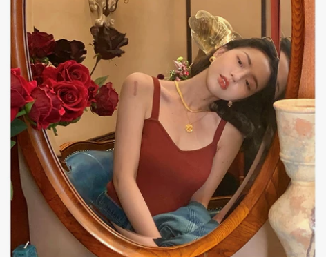 酒午法式复古2020早秋新款V领修身吊带背...