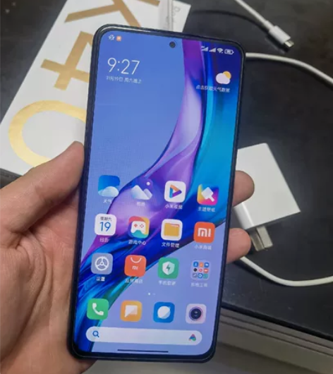 红米k40 8+256 墨羽9新 前后一直...