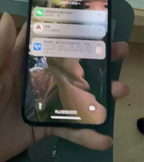 苹果12美版128，电池给有85.价格可以...