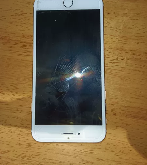 家中有几台手机都能用，6SPIS，三星纽曼...