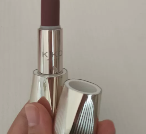 出 KIKO圣诞限定口红06号 感兴趣的...