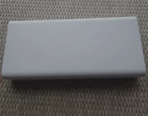 华为2万毫安大容量充电宝，买来一直自用，使...